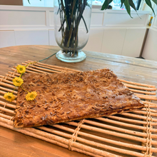 Cargar imagen en el visor de la galería, Coca Hojaldre Cabello