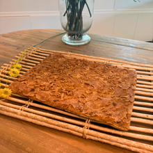 Cargar imagen en el visor de la galería, Coca Hojaldre Crema