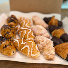 Cargar imagen en el visor de la galería, Packs Dulces Bollería 12 unidades Fontisi