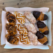 Cargar imagen en el visor de la galería, Packs Dulces Bollería 12 unidades Fontisi