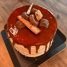 Cargar imagen en el visor de la galería, Tarta de Kinder Fontisi