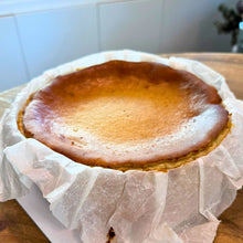 Cargar imagen en el visor de la galería, Tarta Queso Chocolate Blanco Vainilla Madagascar Fontisi