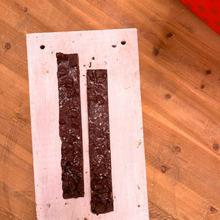 Cargar imagen en el visor de la galería, Turrón Carquinyolis Fontisi