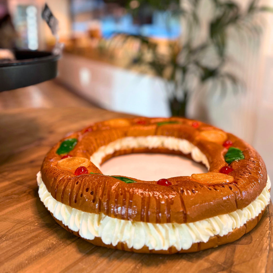 Roscón de Nata y Fruta