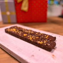 Cargar imagen en el visor de la galería, Turrón de Kikos Crujiente Fontisi
